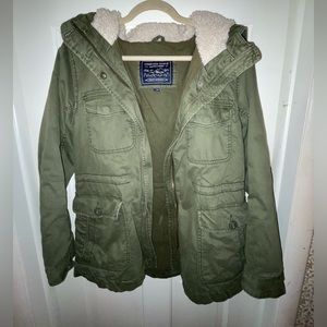 B😊G😊! American eagle green utility winter coat